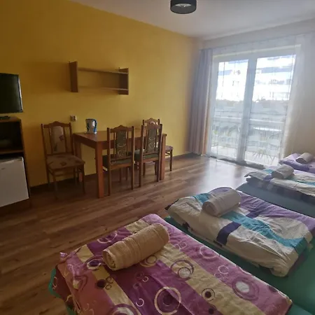 Pensjonat Elzbieta Bed & Breakfast *