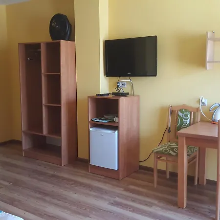 Pensjonat Elzbieta * Leba